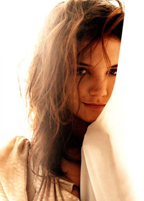 Katie Holmes profile pictures