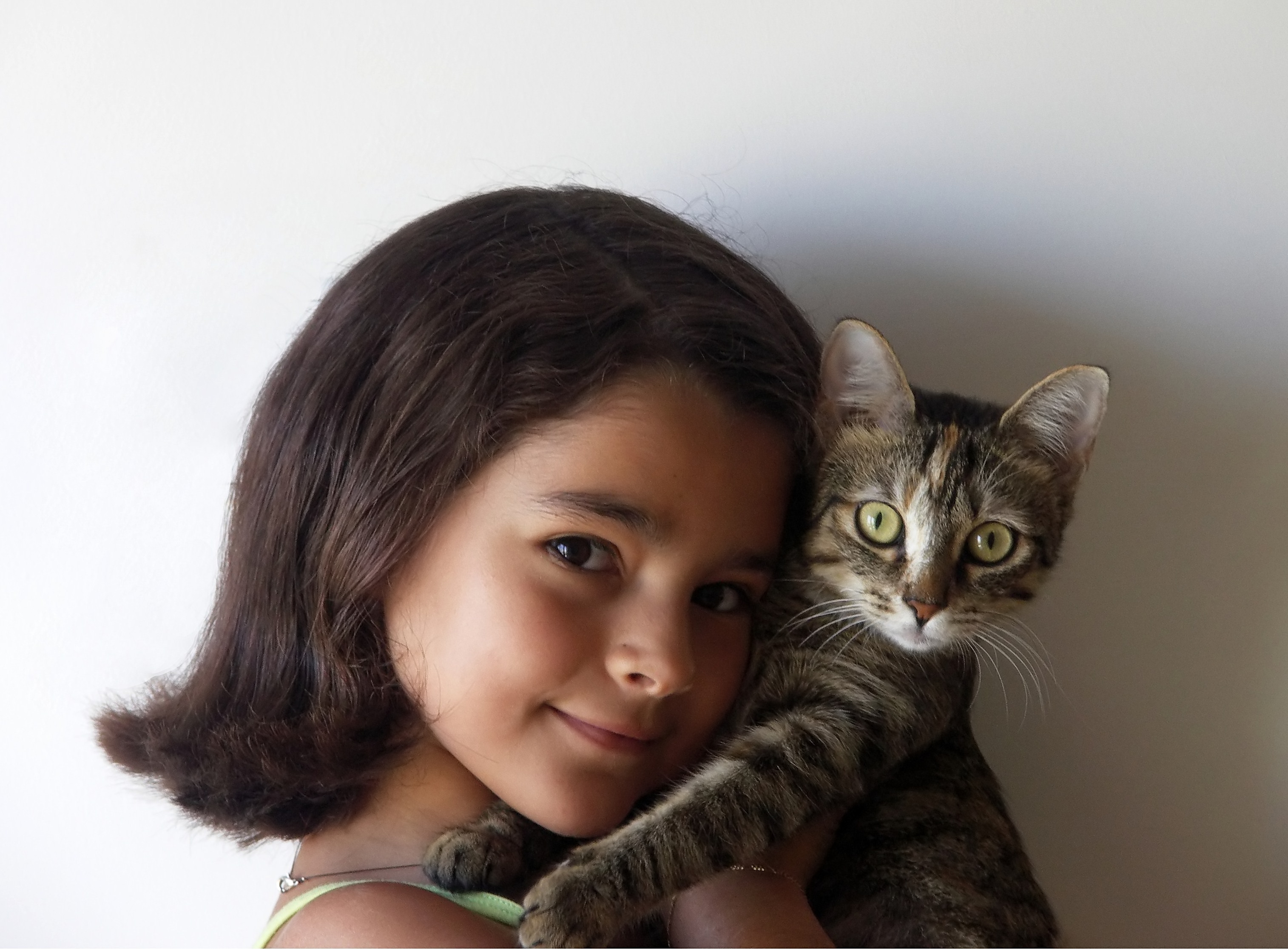 Girl with Cat profile pictures