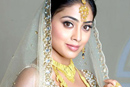 shriya saran profile pictures